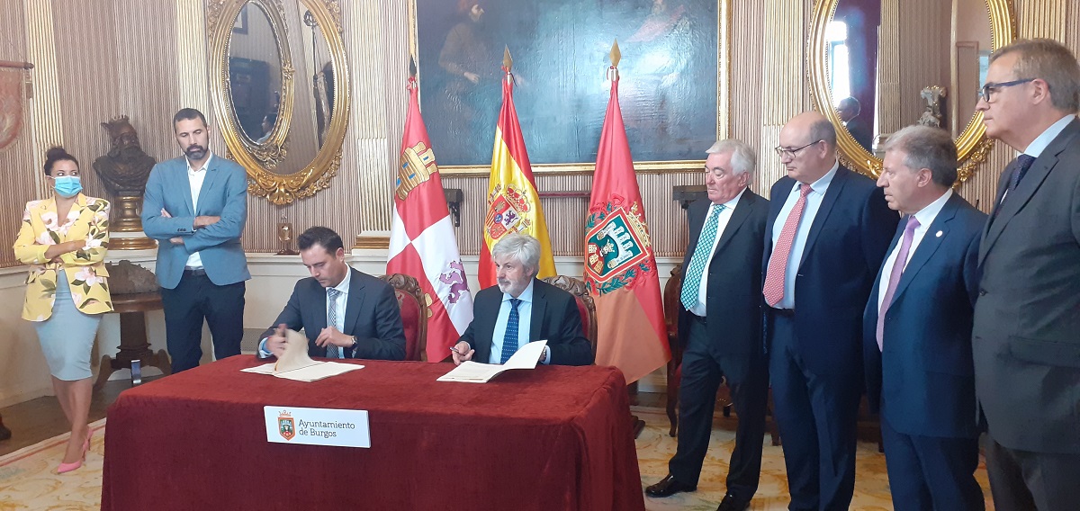 El Ayuntamiento firma un convenio de colaboración con la Dirección General del Catastro